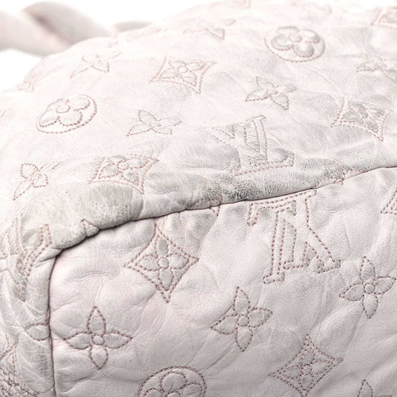Louis Vuitton Lambskin Olympe Stratus PM Ecru 19 of 34