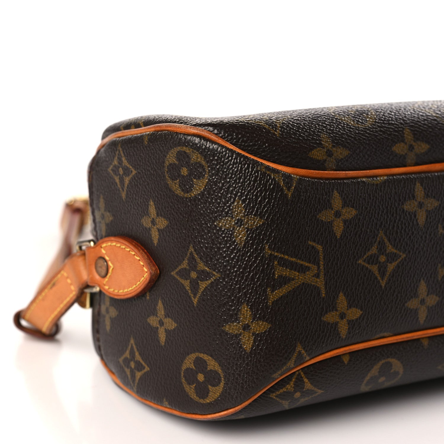 Louis Vuitton Monogram Blois 7 of 8