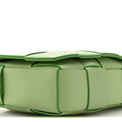 Bottega Veneta Grained Calfskin Maxi Intrecciato Cassette Crossbody Bag Pistachio 9 of 11