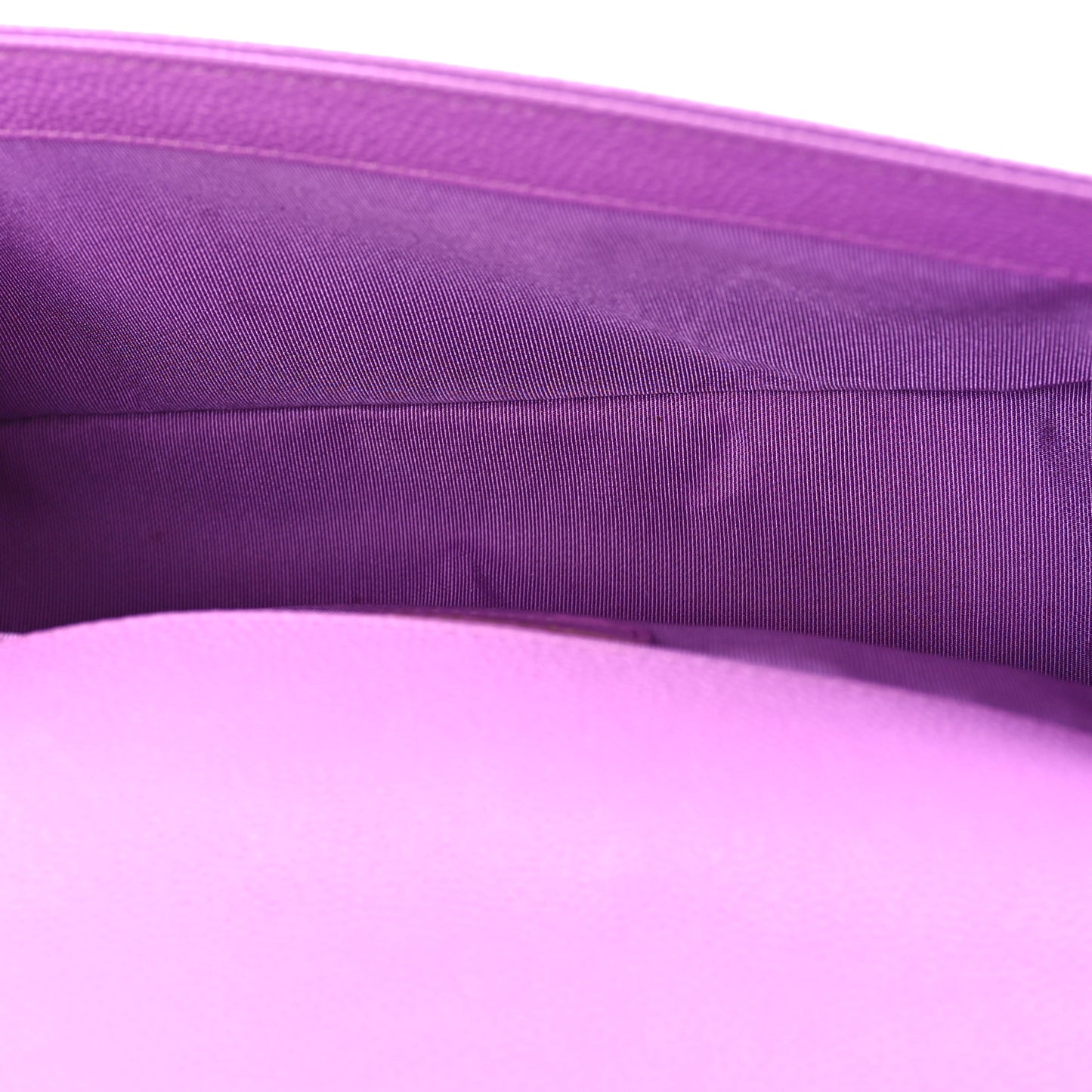 Caviar Quilted Medium Boy Flap Purple