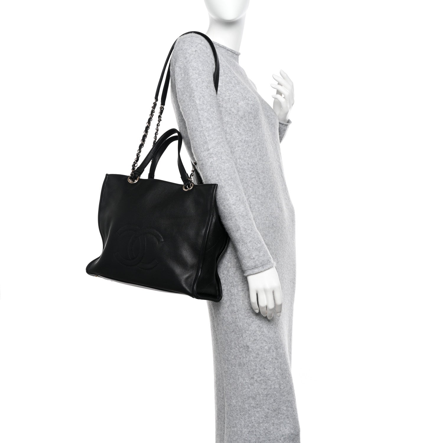Chanel Calfskin CC Zipped Shopping Tote Black 2 of 9
