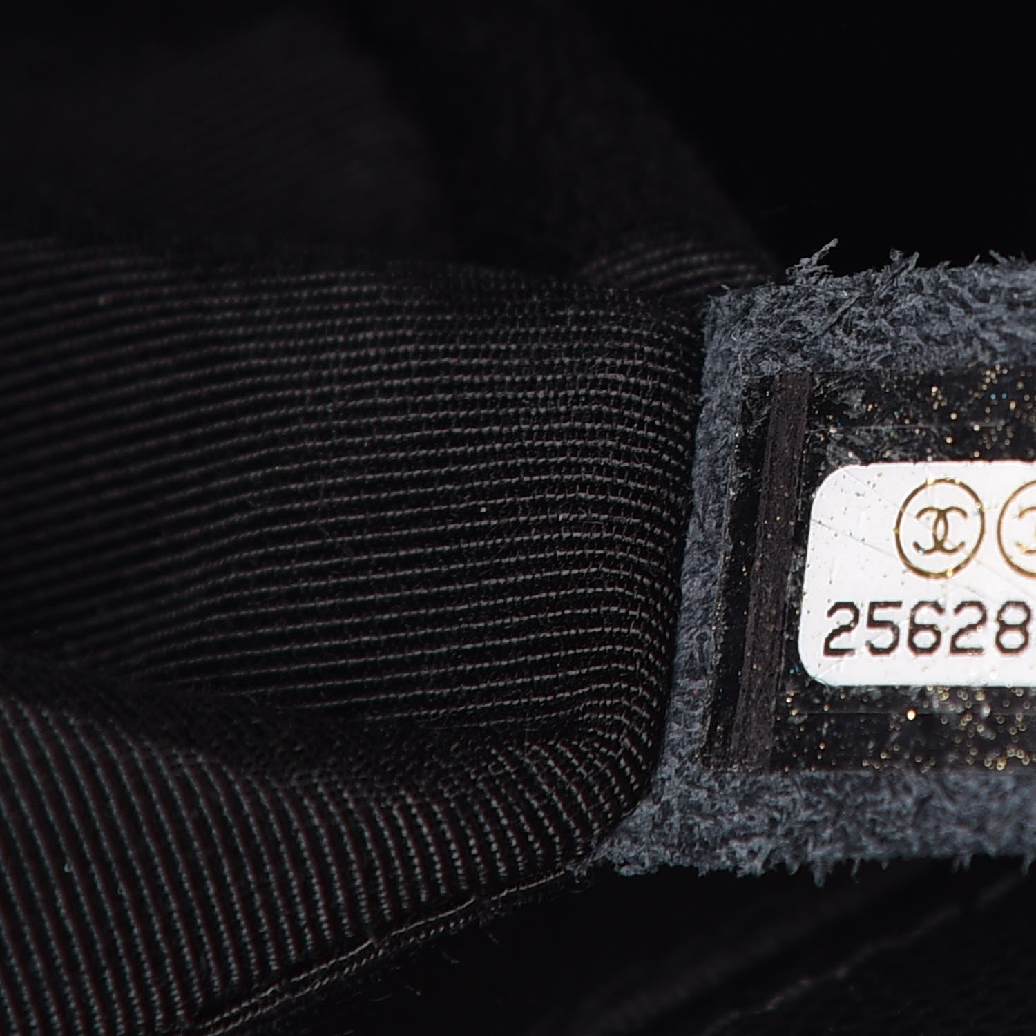 Chanel Caviar Quilted New Medium Boy Flap Black 7 of 8
