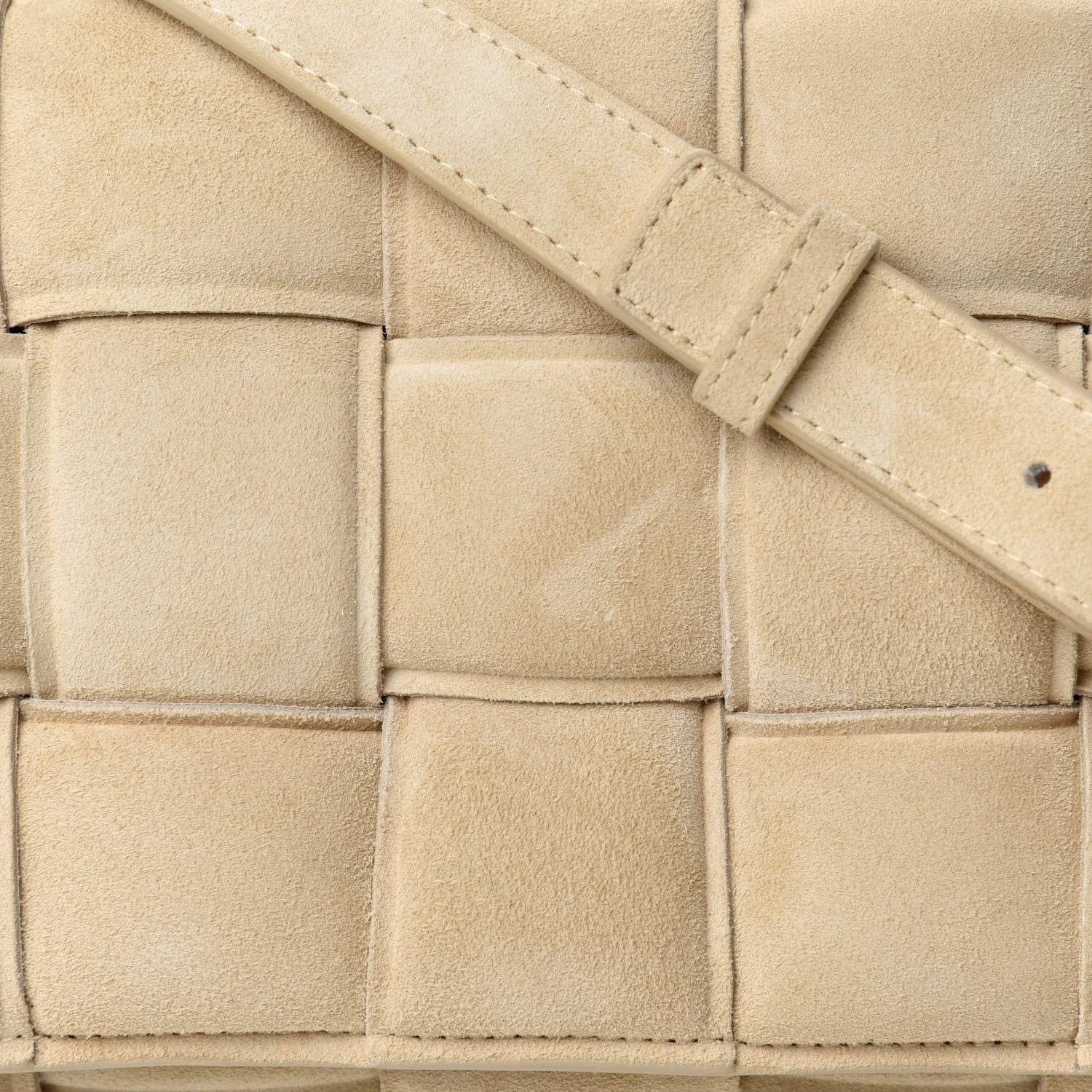 Bottega Veneta Suede Calfskin Maxi Intrecciato Padded Cassette Crossbody Bag Sand 9 of 9