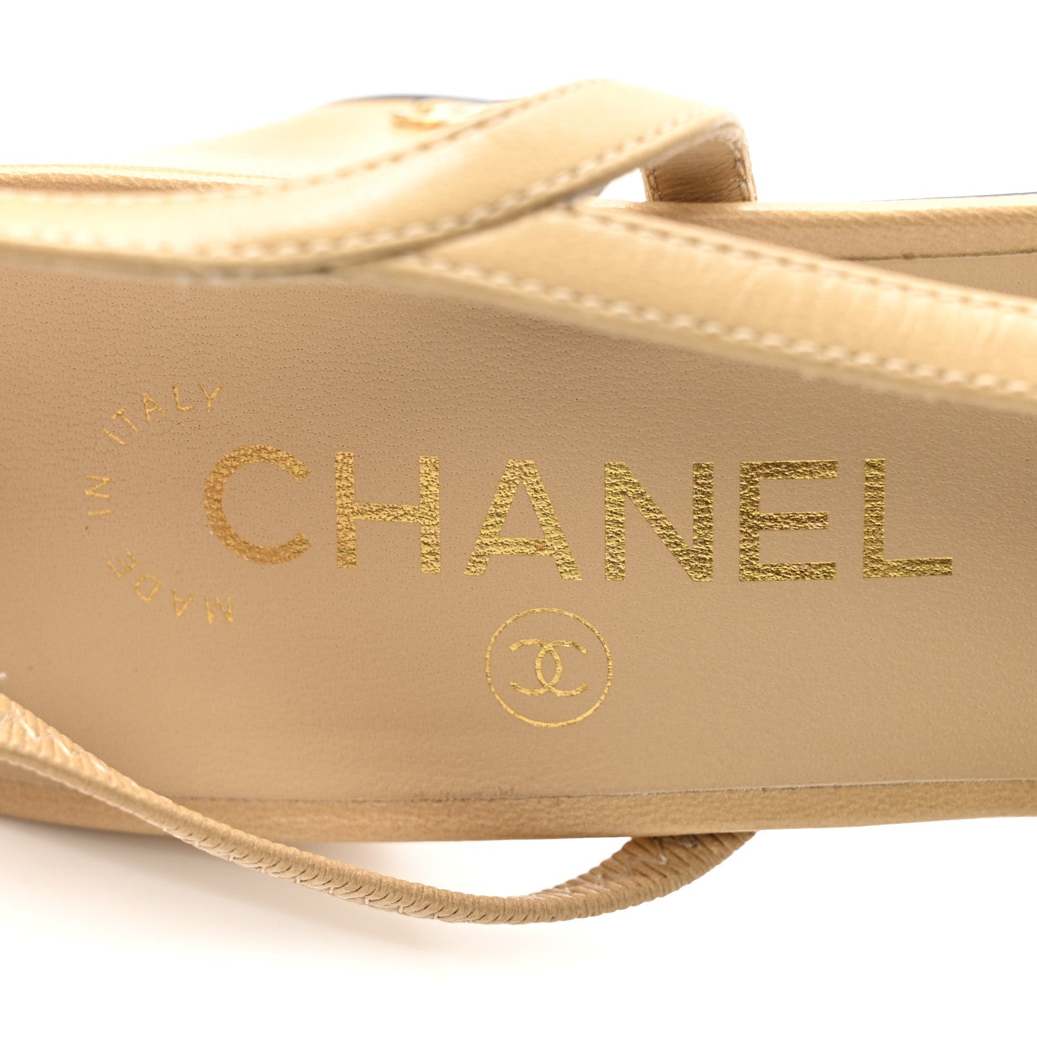 Chanel Goatskin Grosgrain Cap Toe CC Slingback Pumps 38.5 Beige