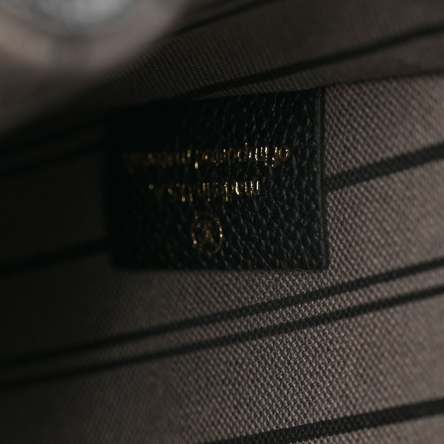 Louis Vuitton Empreinte Pochette Metis Black 2 of 9