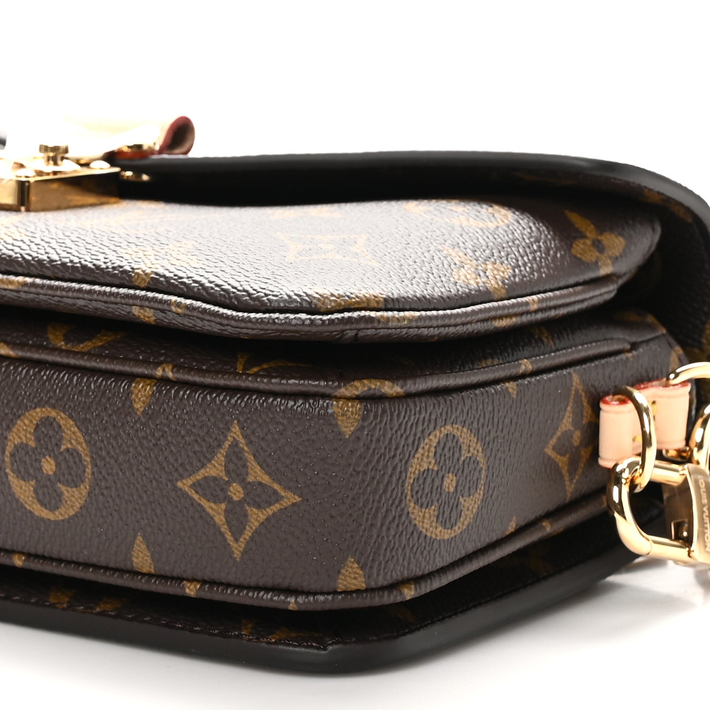 Monogram Pochette Metis East West