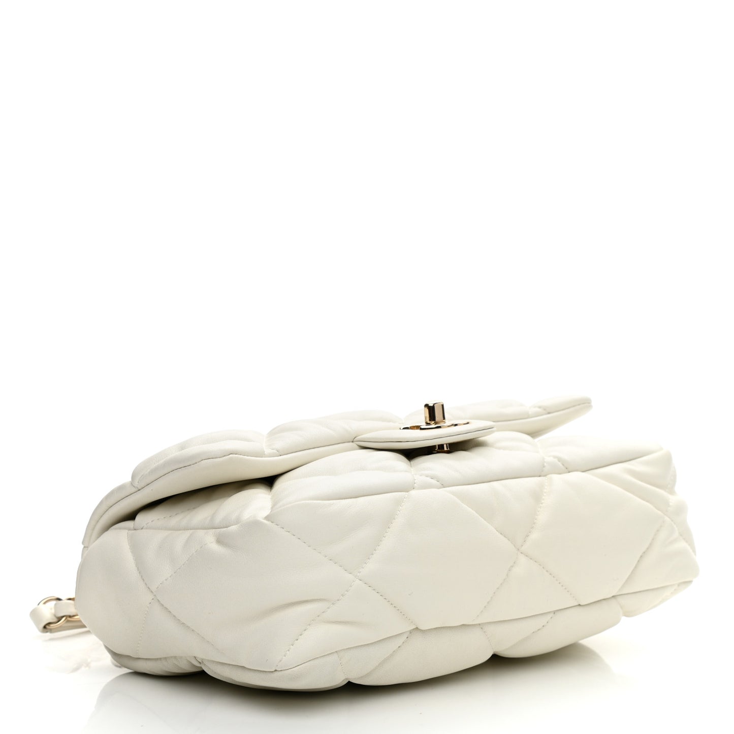 Calfskin Quilted Medium Bubbly Flap White