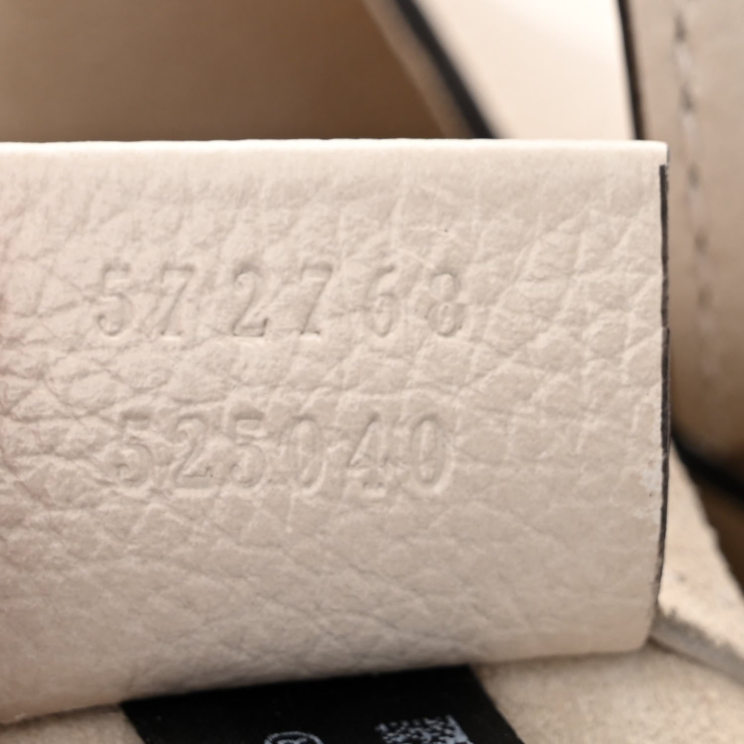 Gucci Calfskin Mens Logo Tote White 7 of 11