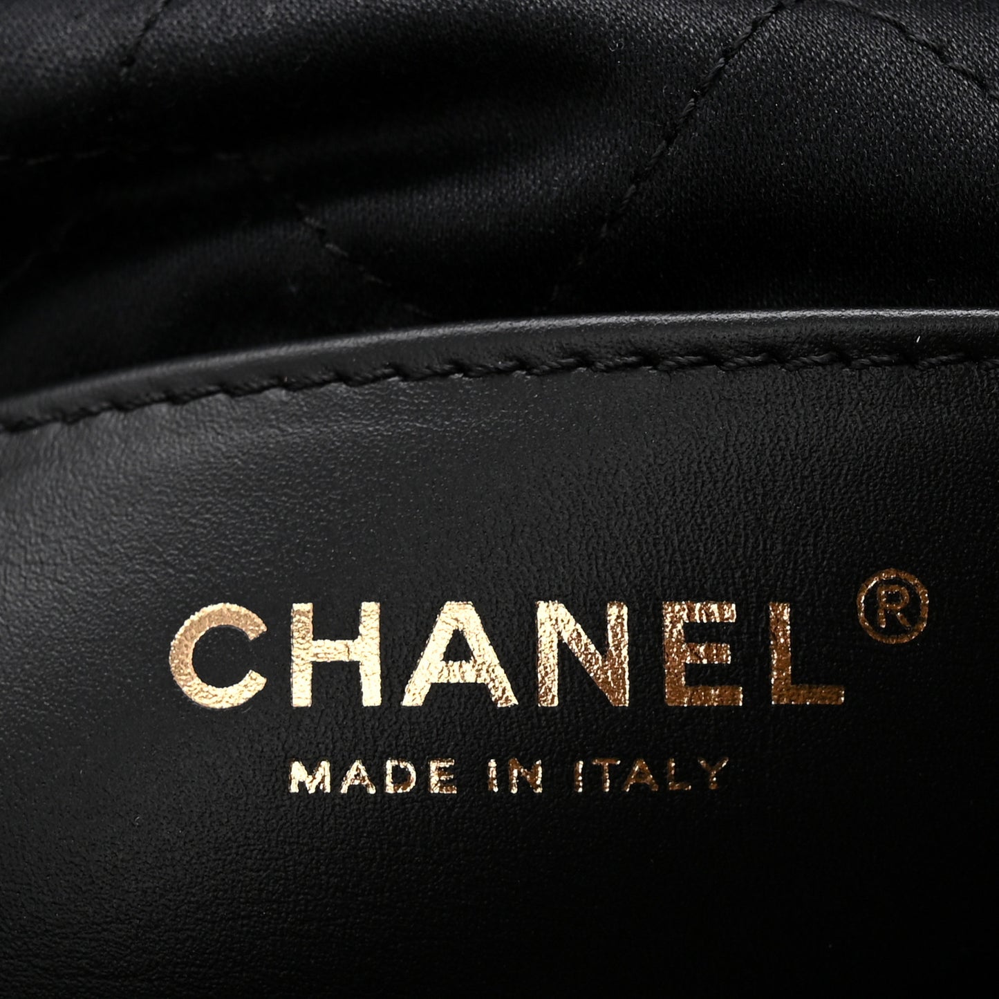 Shiny Calfskin Quilted Mini Chanel 22 Black