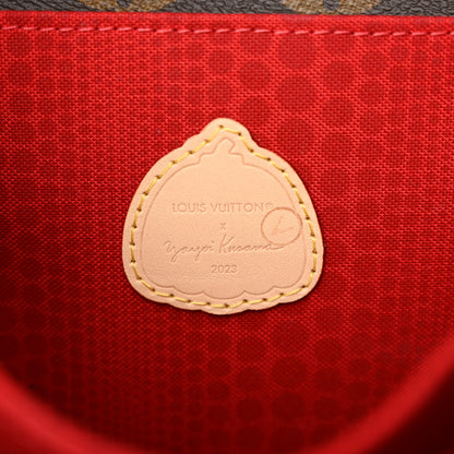 Louis Vuitton LV x YK Monogram Painted Dots Pochette Métis 6 of 10