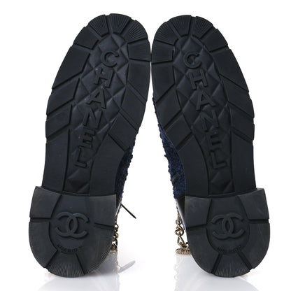 Chanel Wool Tweed Calfskin Chain Lace Up Combat Boots 40.5 Navy Blue Black 6 of 9