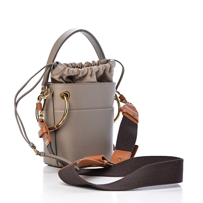 Chloe Smooth Calfskin Small Roy Bucket Bag Motty Grey 4 of 13