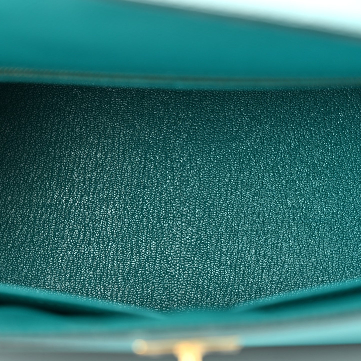 Epsom Kelly Sellier 28 Bleu Paon