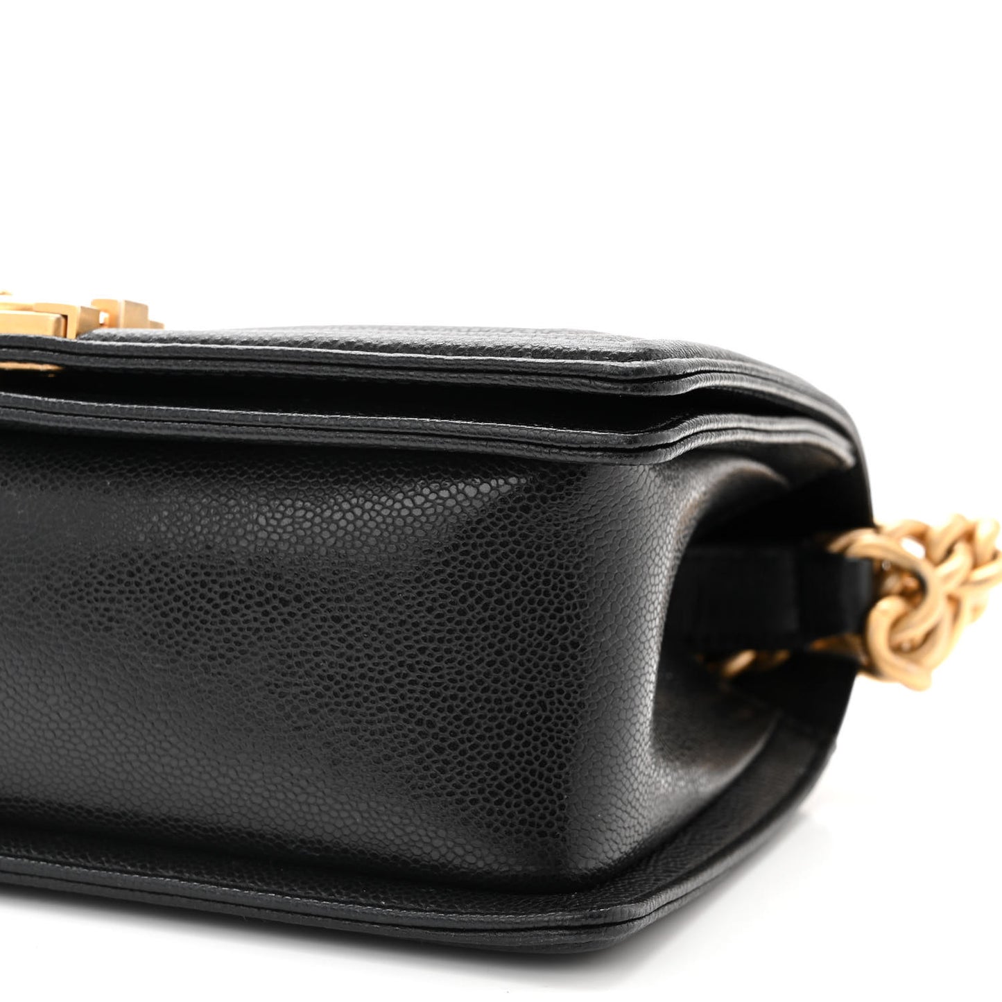 Caviar Chevron Quilted Medium Boy Flap Black