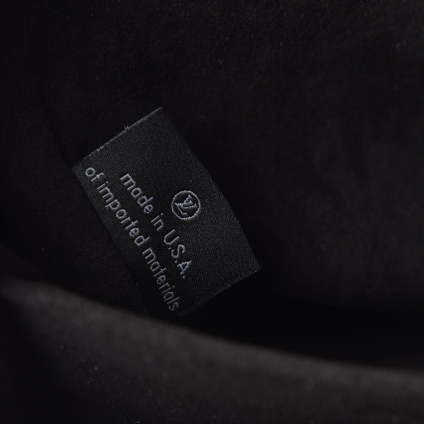 Reverse Monogram Pochette Metis