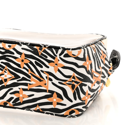 Louis Vuitton Monogram Giant Jungle Beach Pouch Ivory 10 of 10