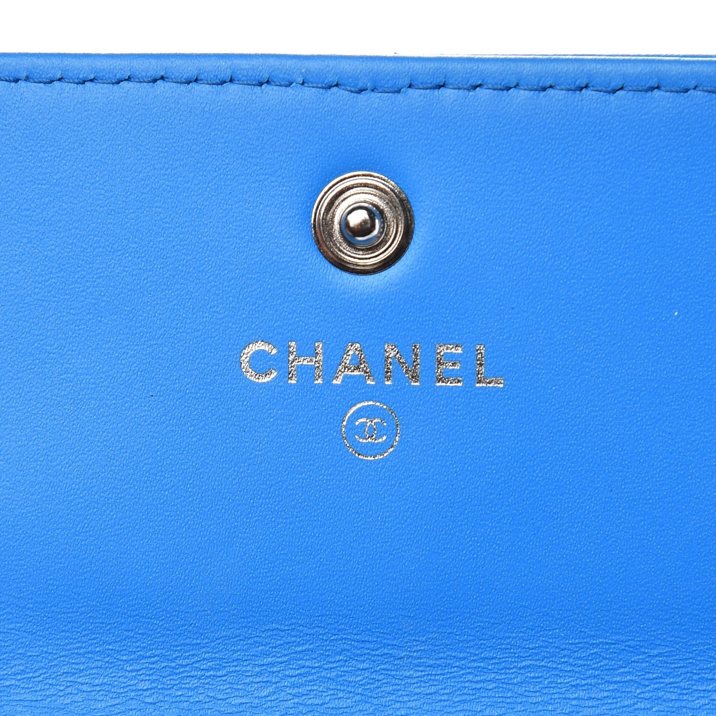 Lambskin Quilted Wallet On Removable Chain Insert Blue