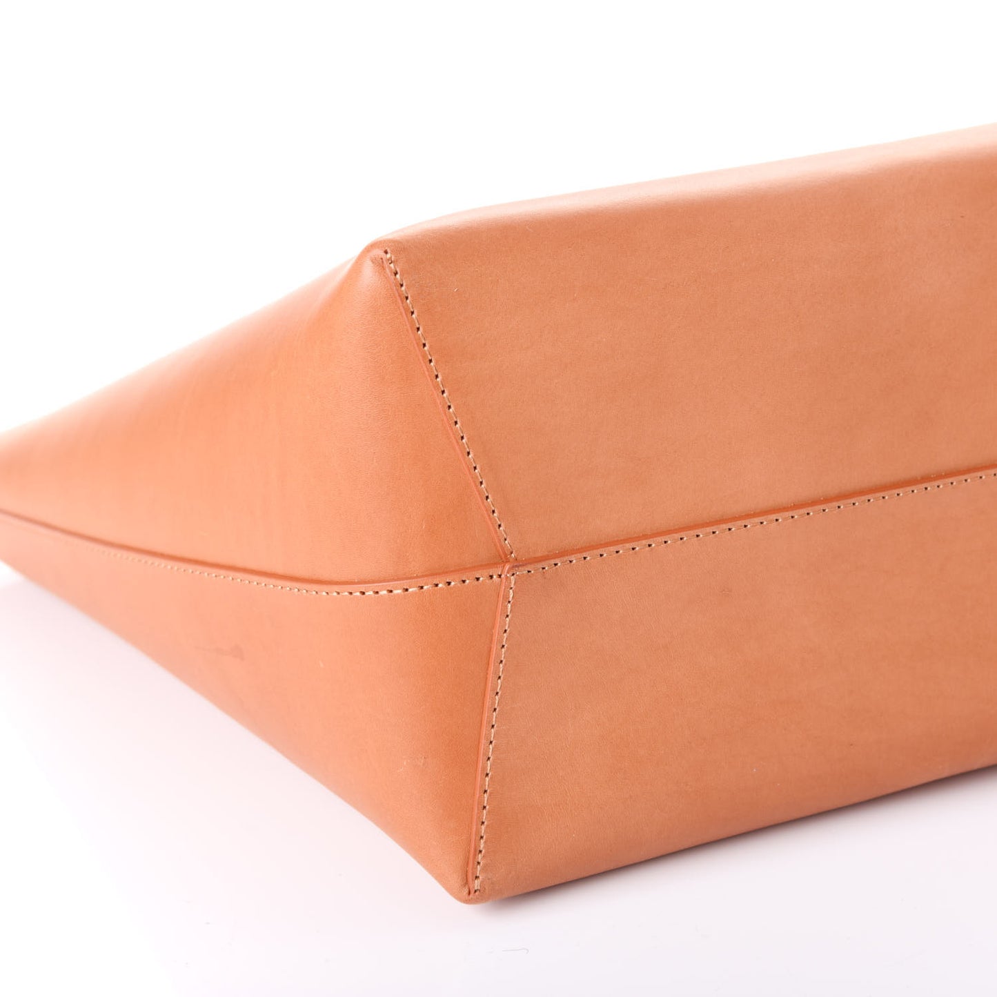 Calfskin Large Shopping Tote Cammello