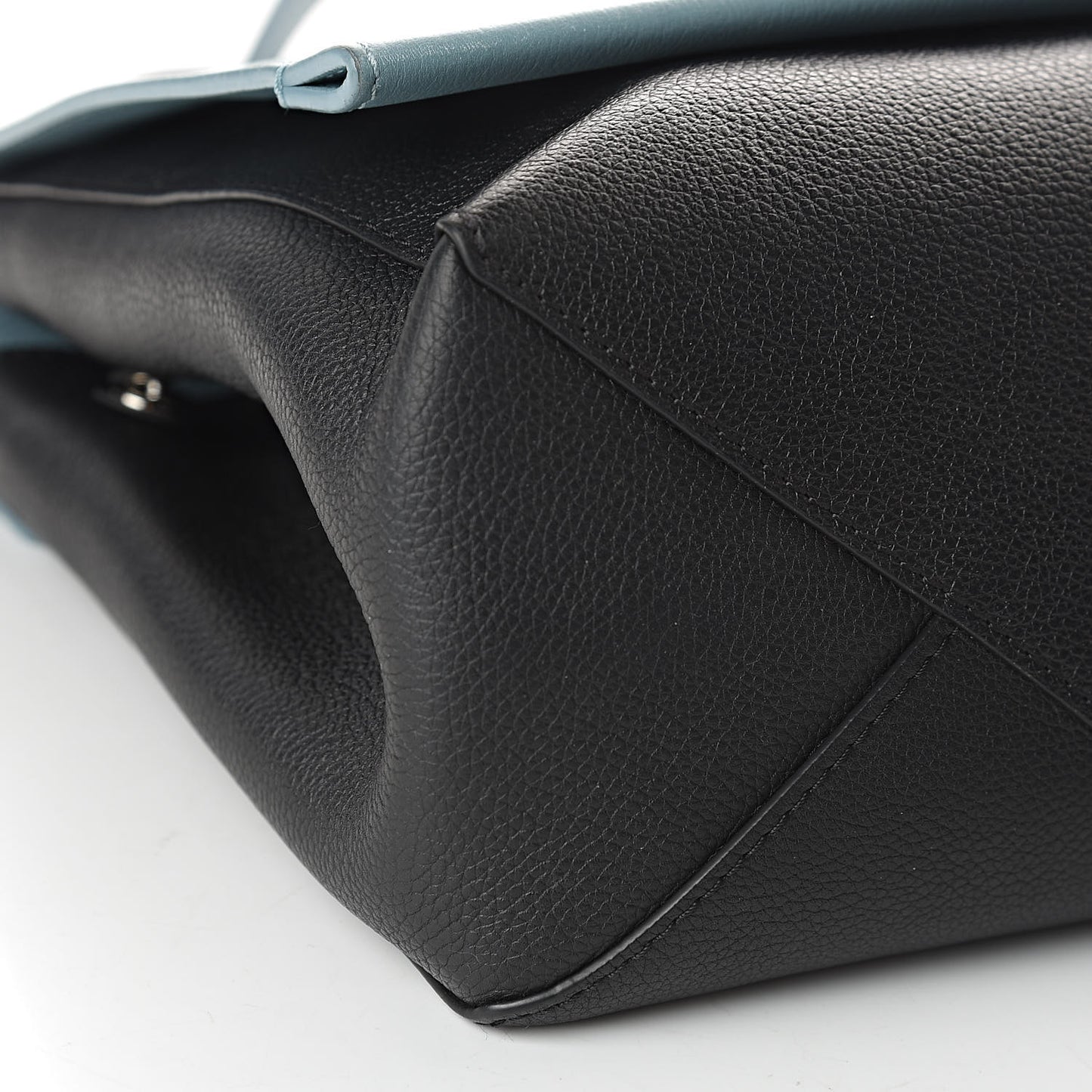 Soft Calfskin Lockme II Top Handle Sky