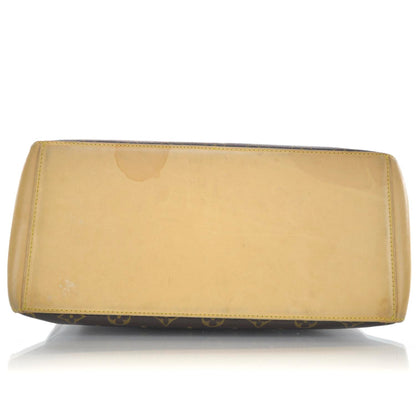 Louis Vuitton Monogram Cabas Mezzo 6 of 10