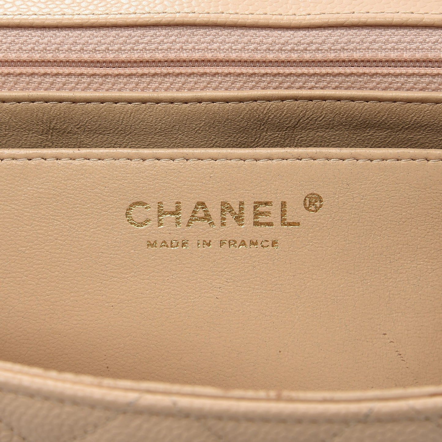 Caviar Quilted Jumbo Single Flap Beige Clair