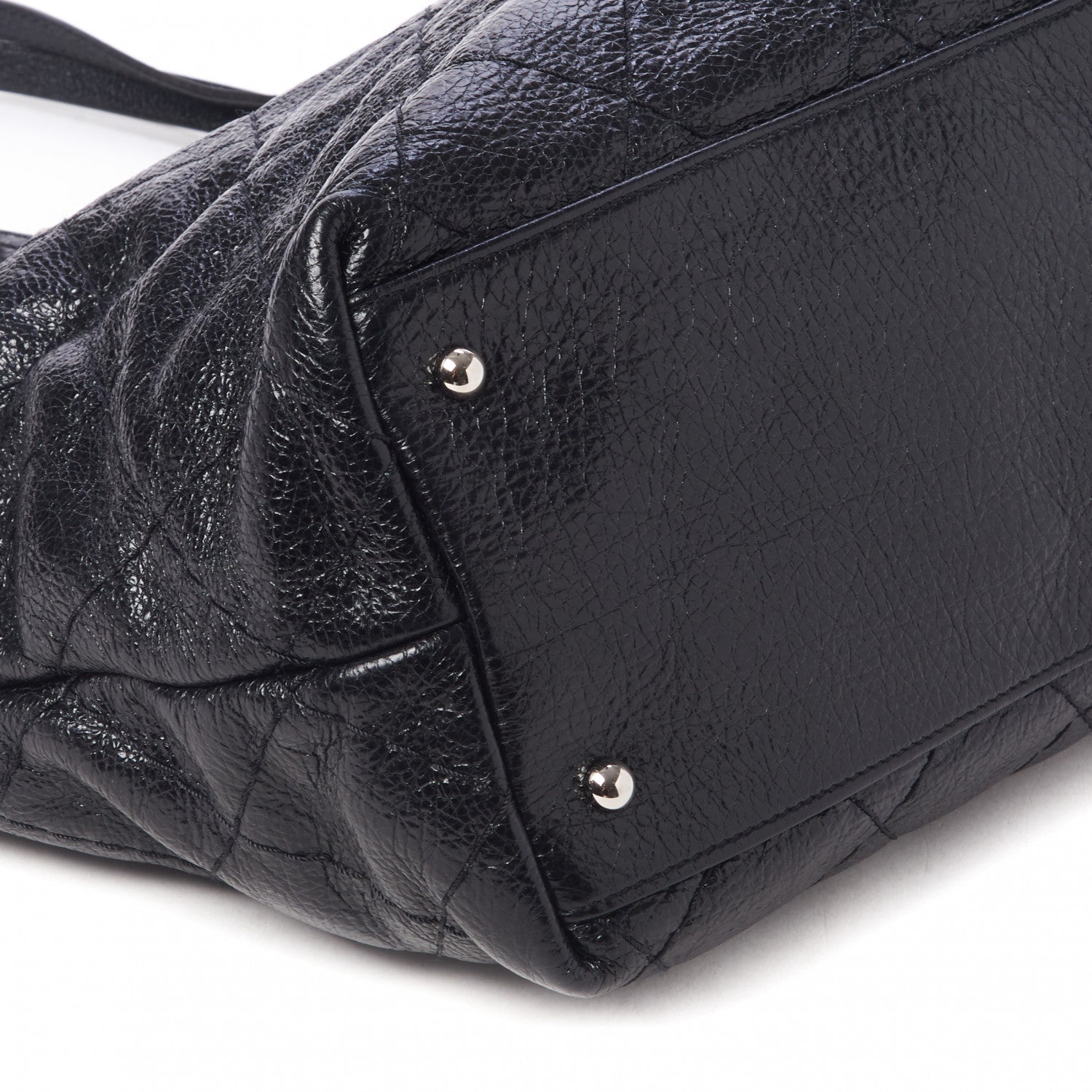 Chanel Glazed Calfskin Large On The Road Tote Black 6 of 10