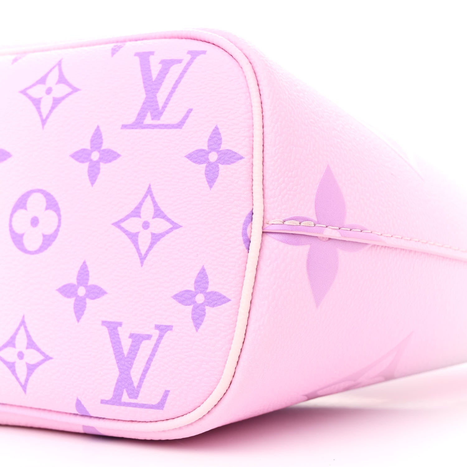 Louis Vuitton Monogram Giant Spring In The City Marshmallow Hobo PM Sunrise Pastel 9 of 10