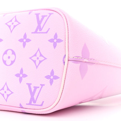 Louis Vuitton Monogram Giant Spring In The City Marshmallow Hobo PM Sunrise Pastel 9 of 10