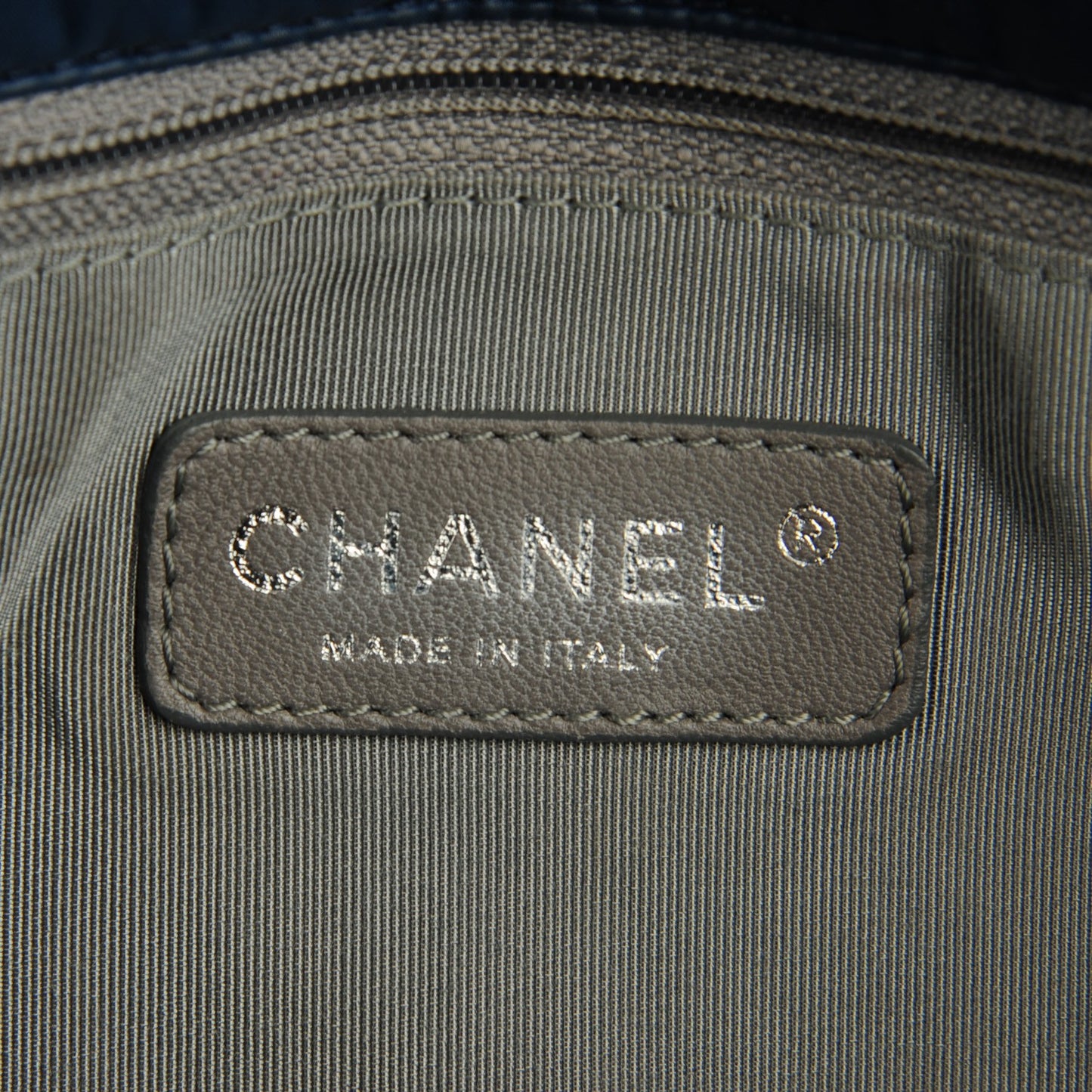 Nylon Quilted Tweed Stitch Bubble Flap Blue