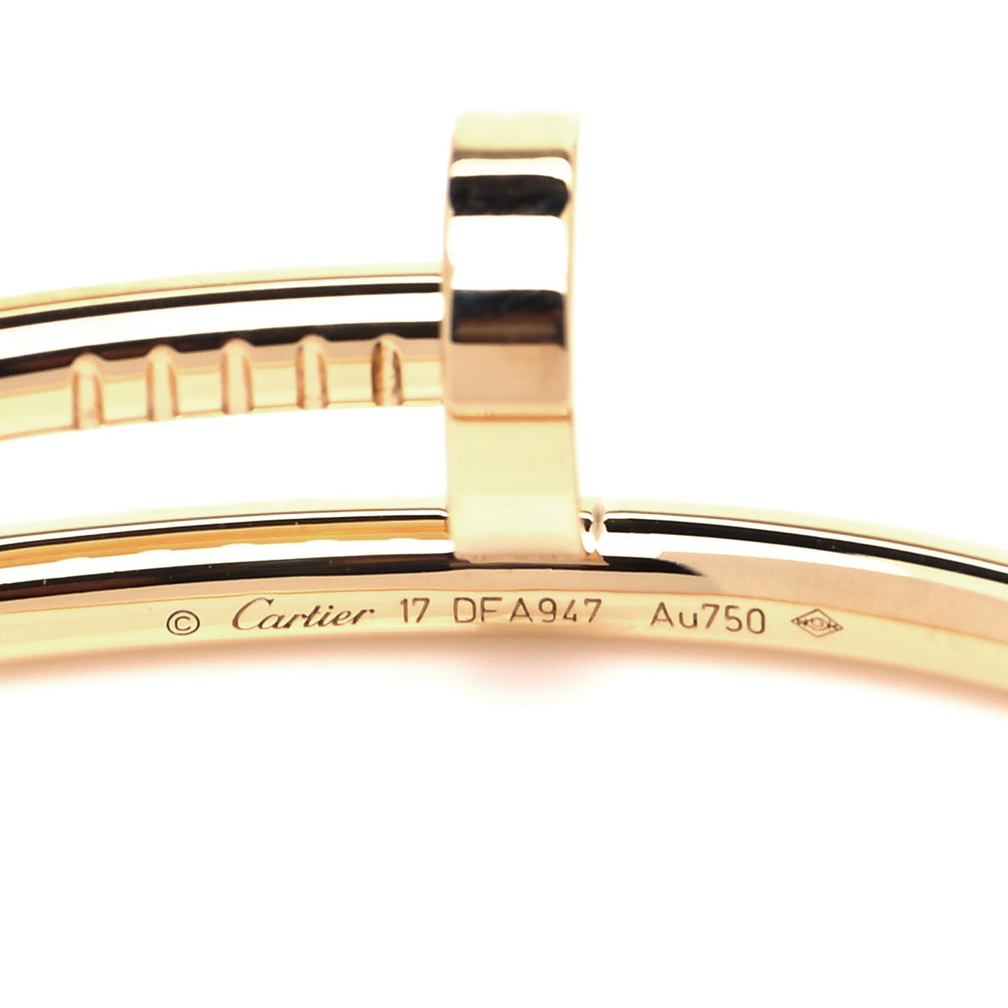 18K Yellow Gold Juste Un Clou Bracelet 17