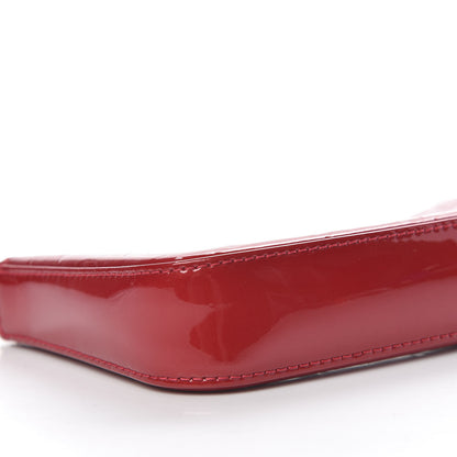 Louis Vuitton Vernis Pochette Accessories NM Pomme D'Amour 8 of 9