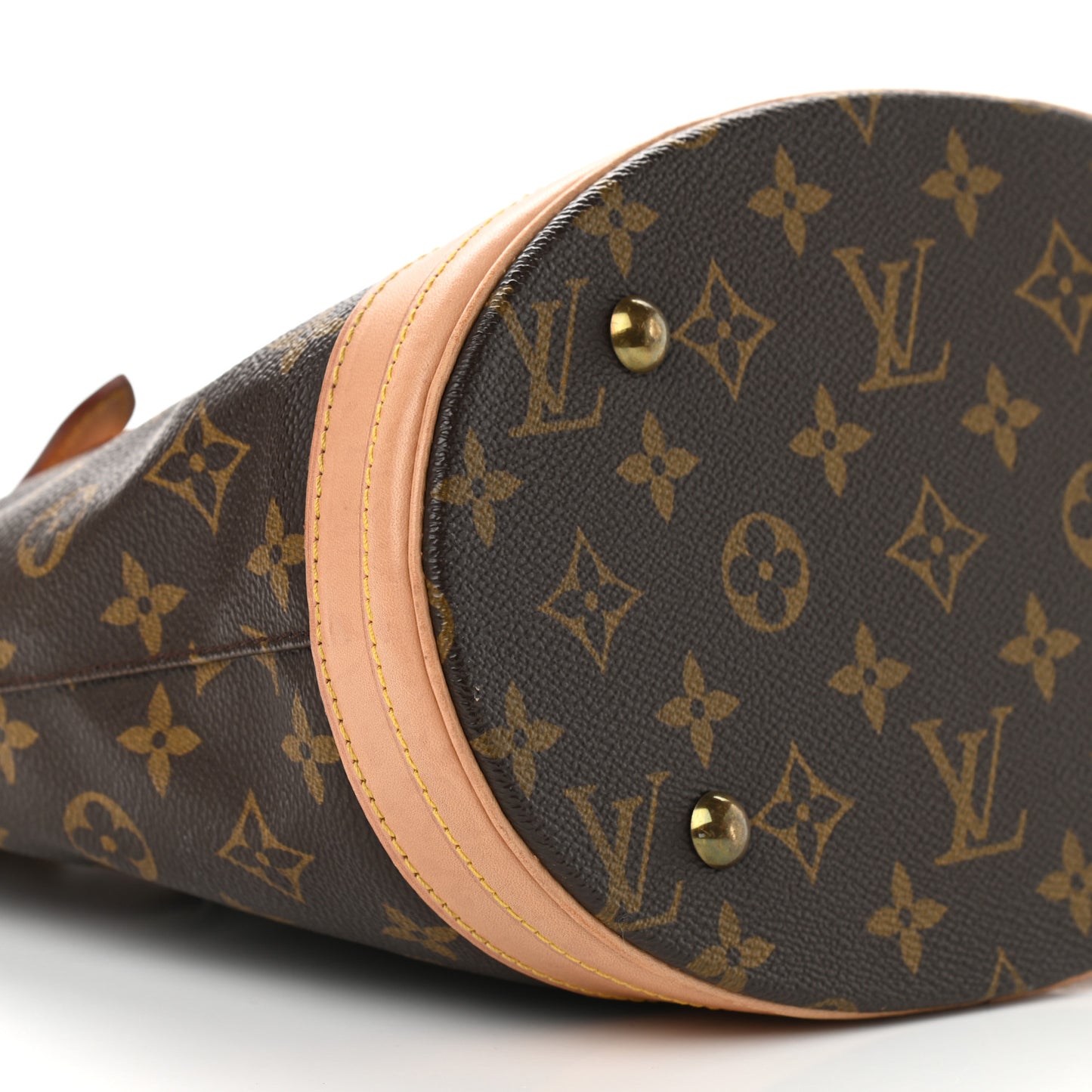 Monogram Petit Bucket 23