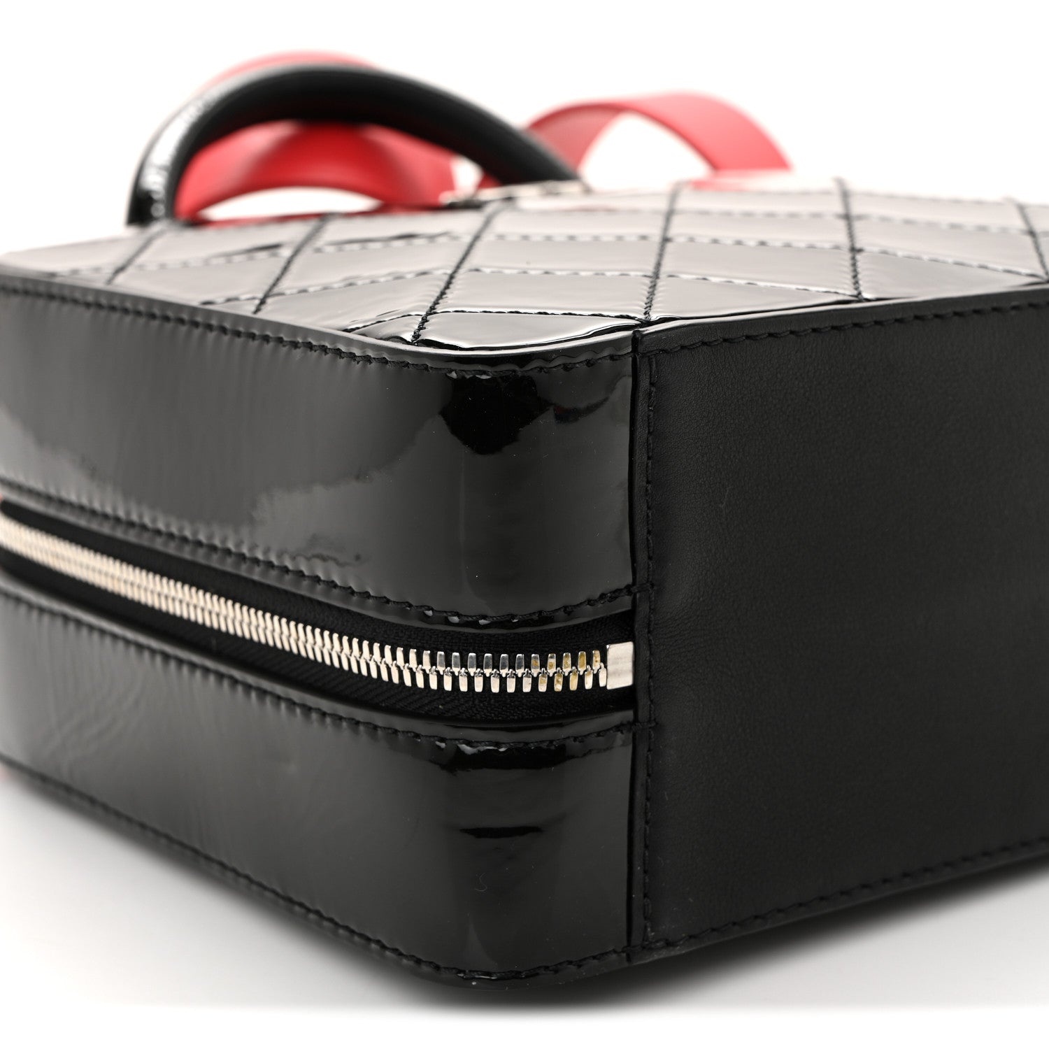 Chanel Patent Quilted Travel Kit Vanity Case Black 9 of 12