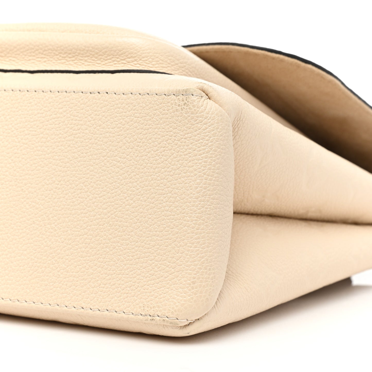 Empreinte Marignan Creme Caramel