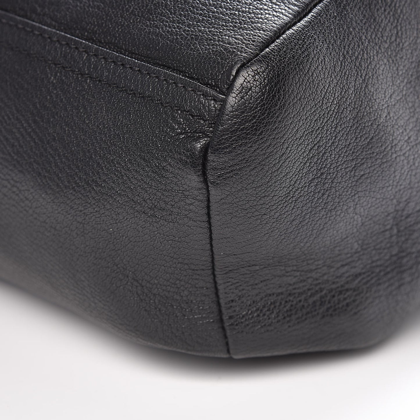 Sugar Goatskin Medium Pandora Black