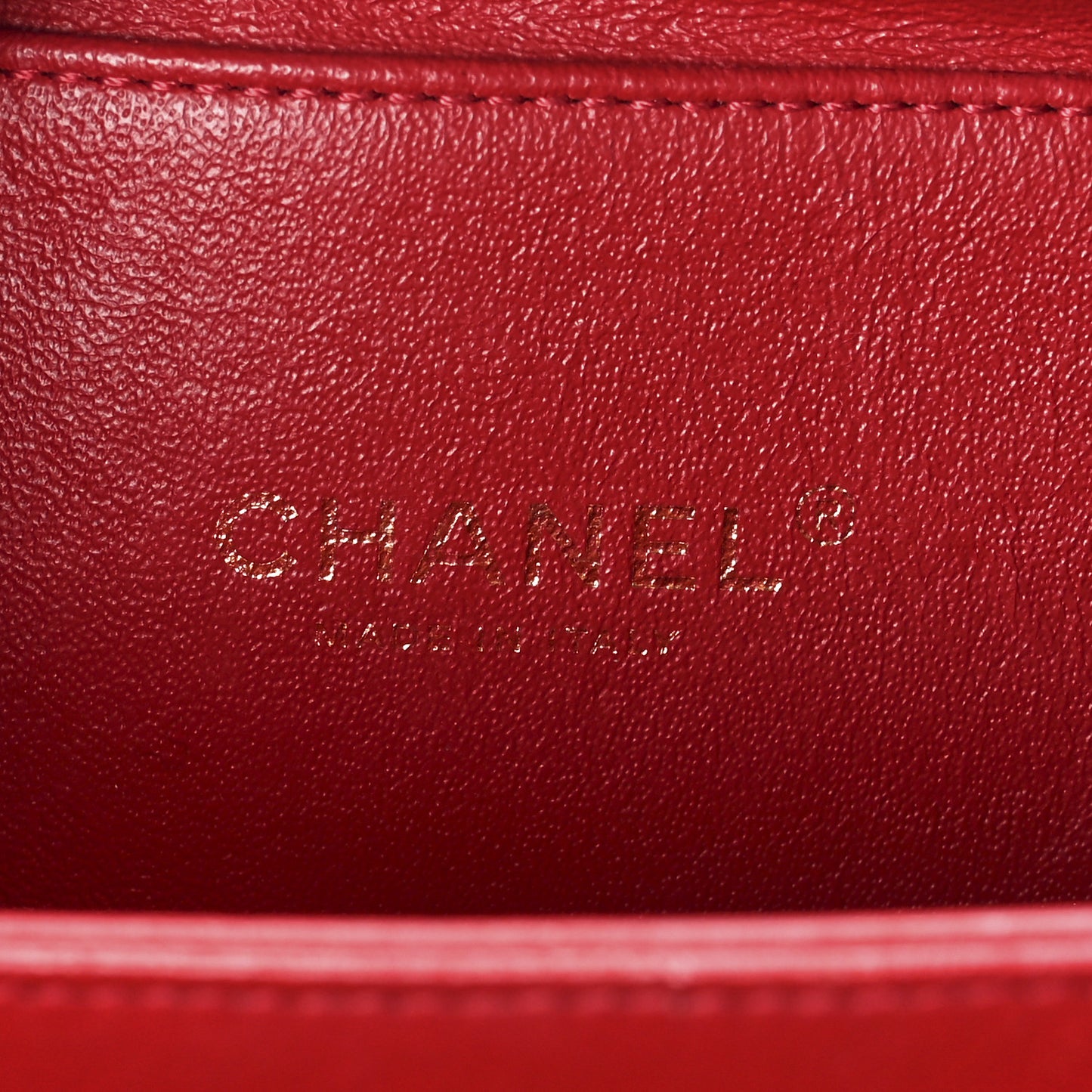 Caviar Quilted Small CC Filigree Vanity Case Red