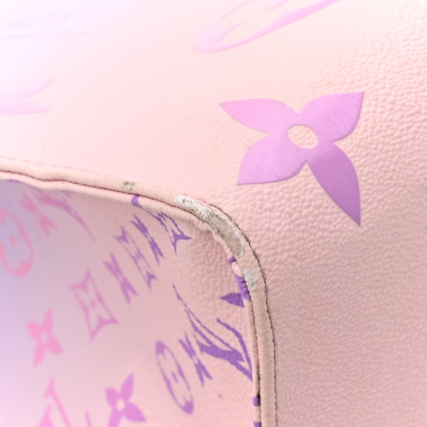 Monogram Giant Spring In The City Onthego GM Sunrise Pastel