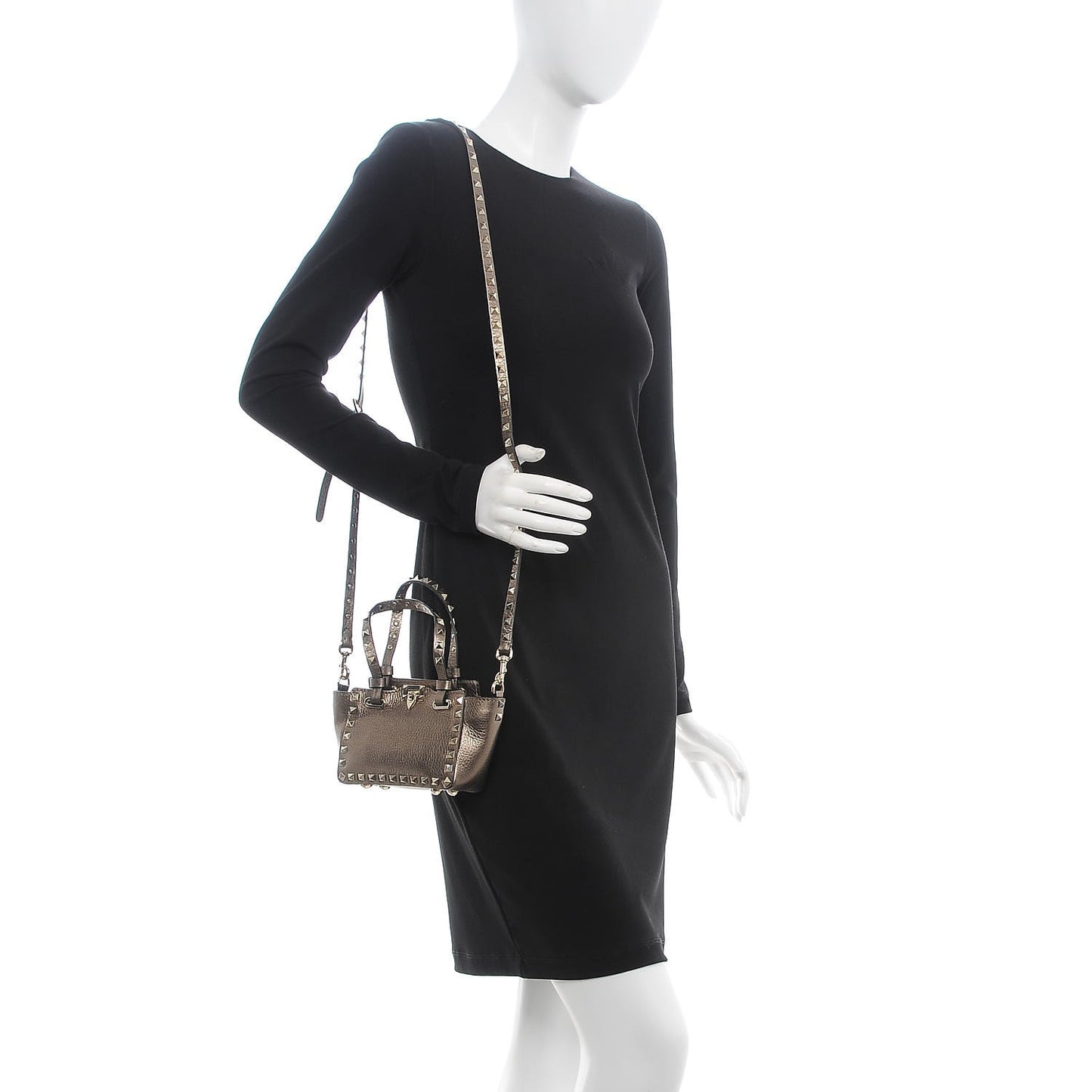 Metallic Pebbled Calfskin Micro Rockstud Tote Sasso