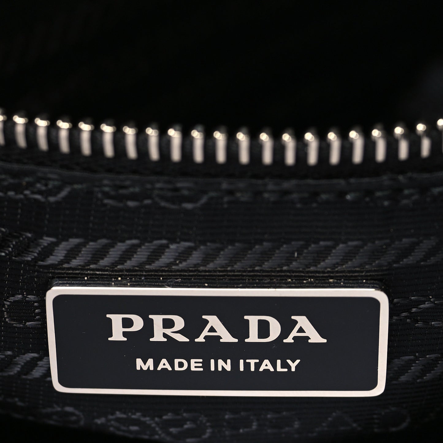 Spazzolato Medium Re-Edition 1995 Double Handle Handbag Black