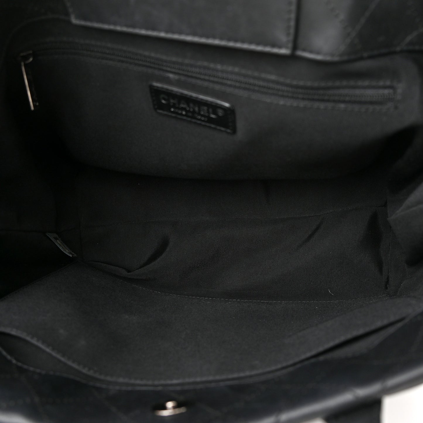 Calfskin Quilted Small Easy Shopping Tote Black