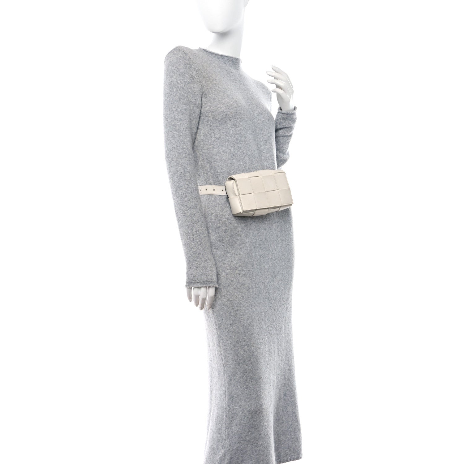 Bottega Veneta Nappa Maxi Intreccio The Belt Cassette Bag White 2 of 14