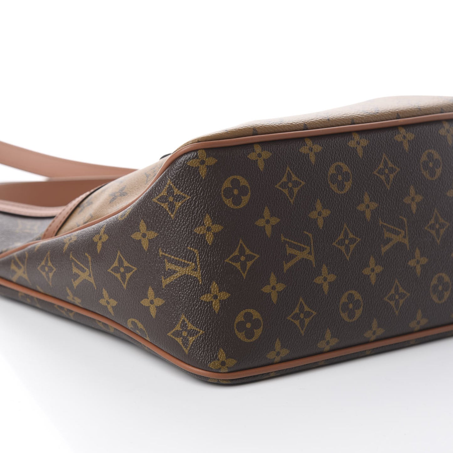 Reverse Monogram Dauphine Hobo MM