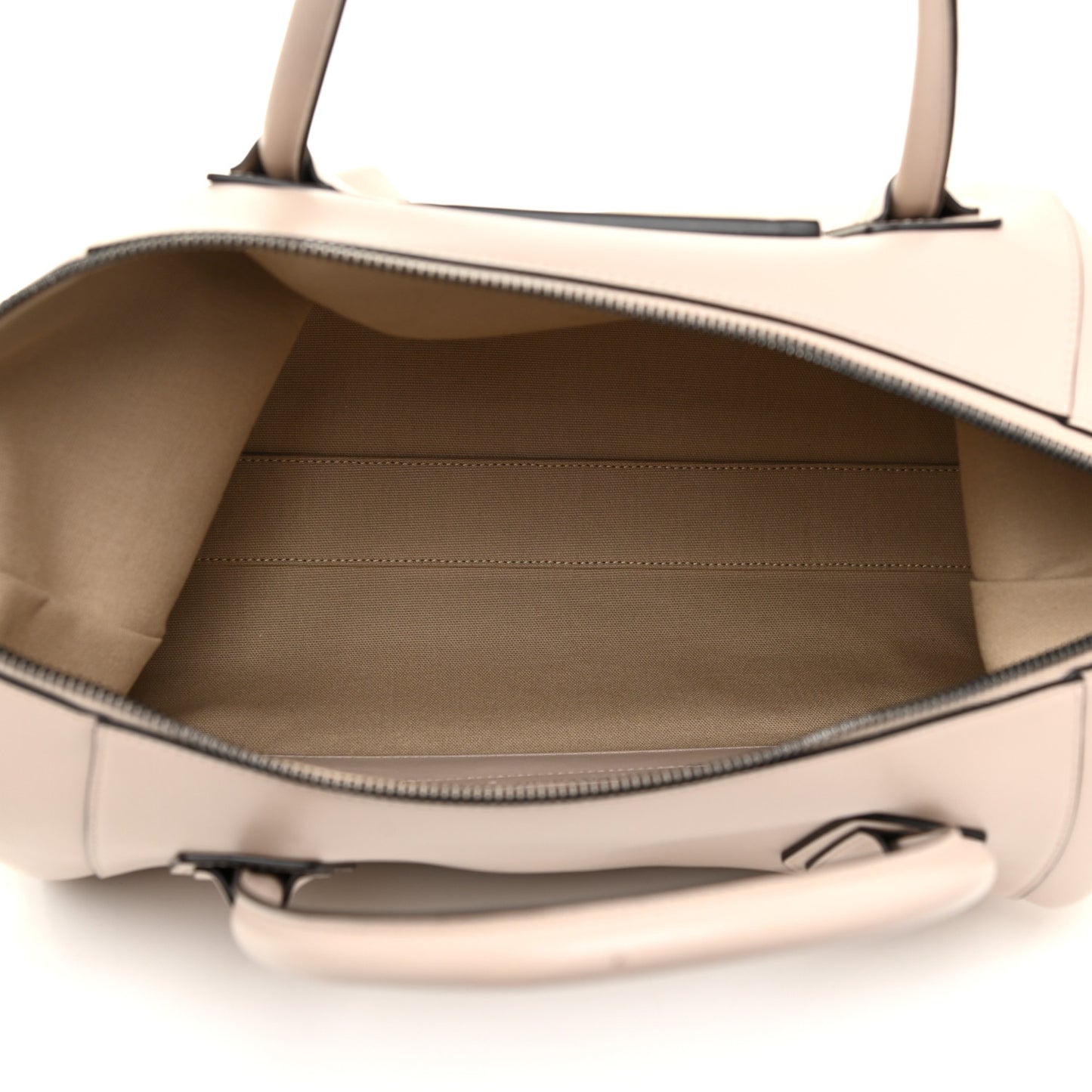 Soft Calfskin Medium Soft Antigona Dune
