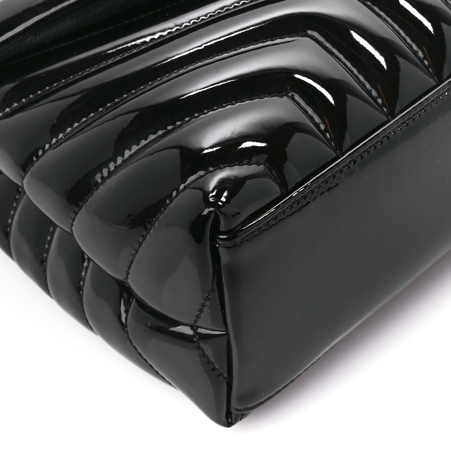 Saint Laurent Patent Y Quilted Monogram Small Loulou Chain Satchel Black 9 of 10