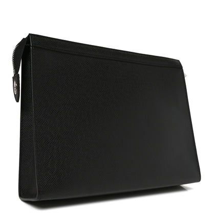 Louis Vuitton Taiga Pochette Voyage MM Black 3 of 8