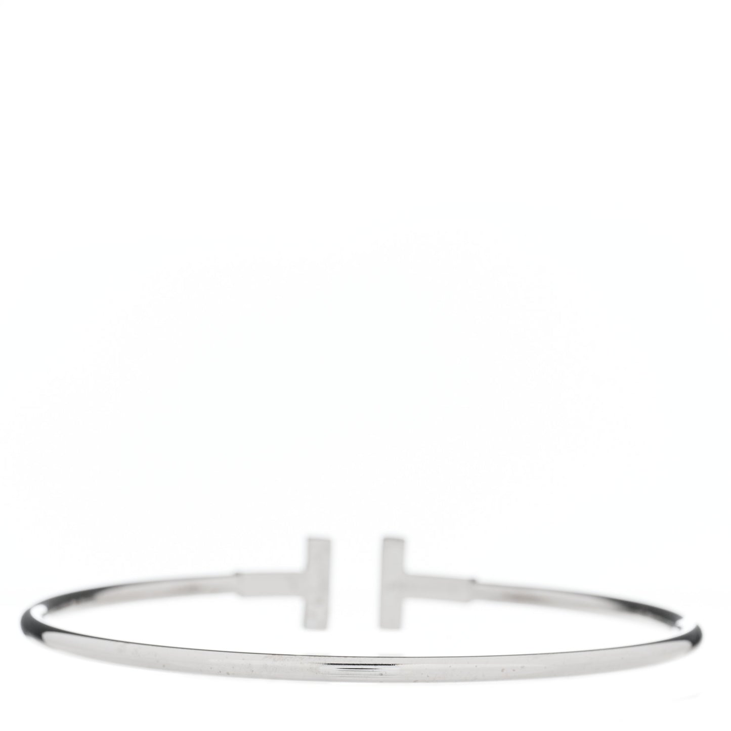 18K White Gold Diamond T Wire Bracelet