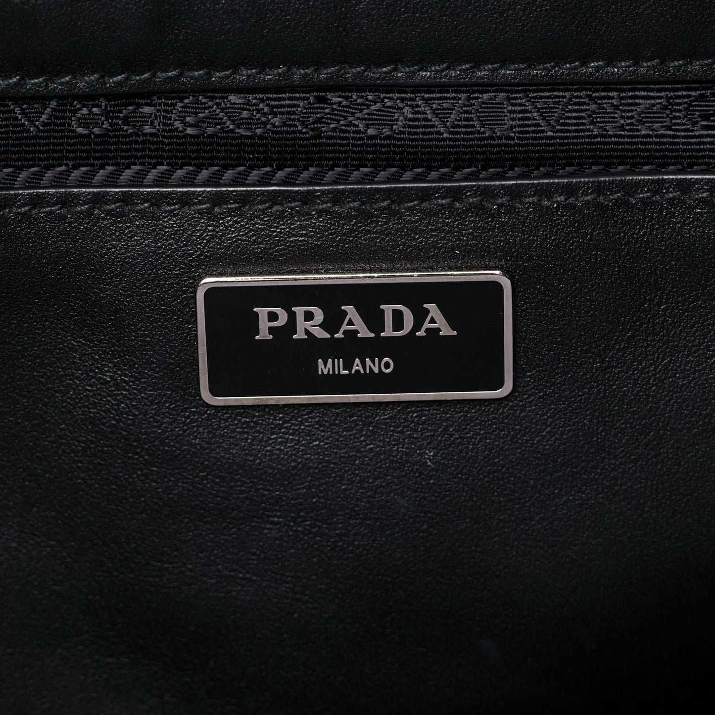 Soft Calfskin Tote Ebano Black
