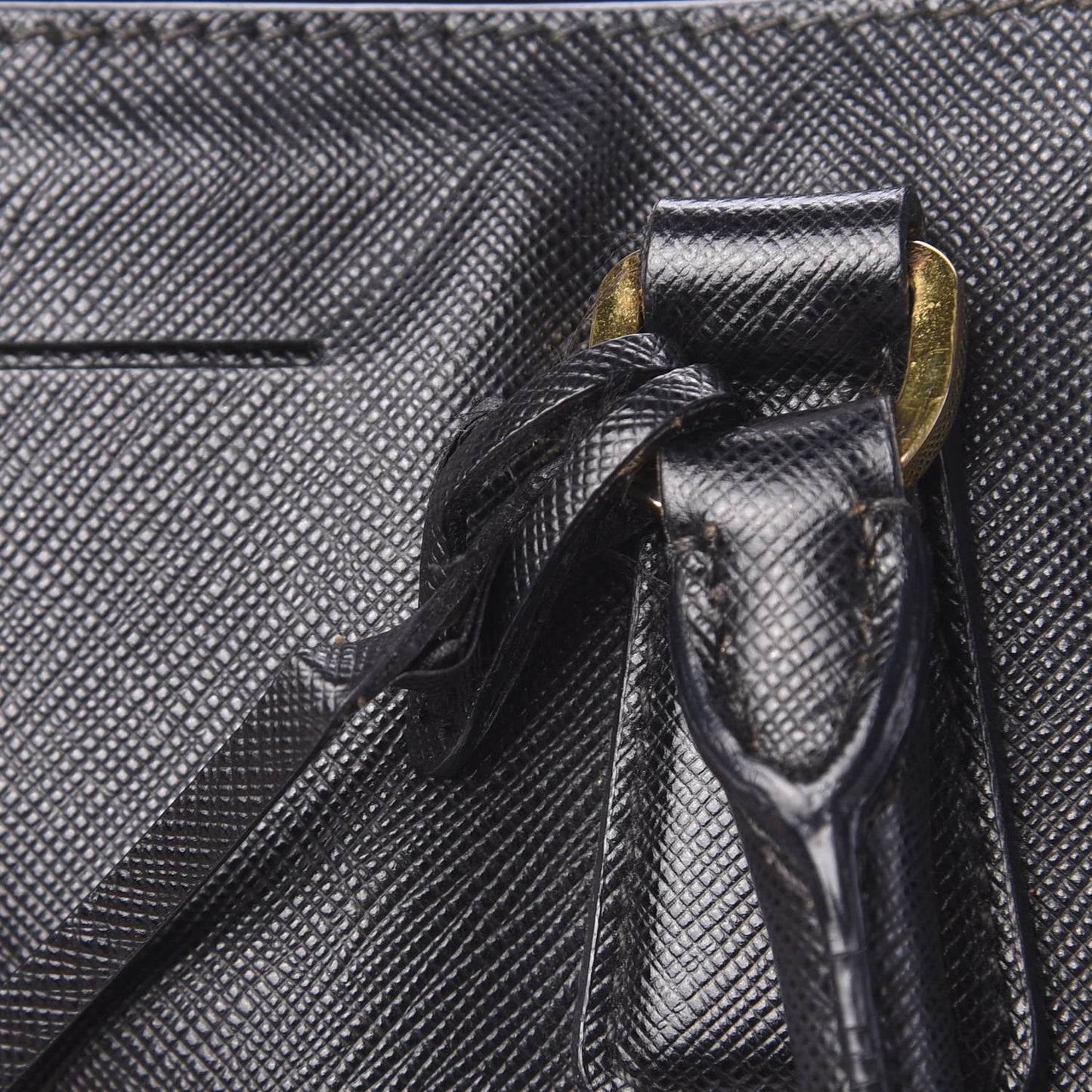 Saffiano Lux Medium Tote Black