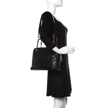 Chanel Patent Quilted Shoulder Bag Black 2 of 10