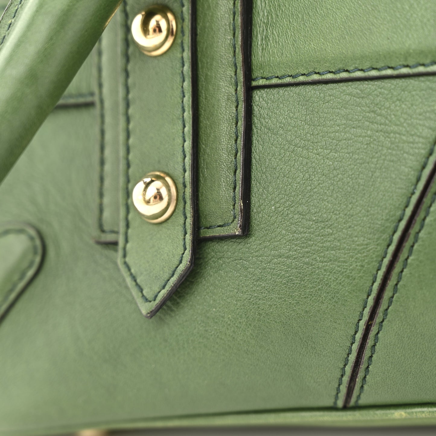 Calfskin Large Horsebit Chain Satchel Green